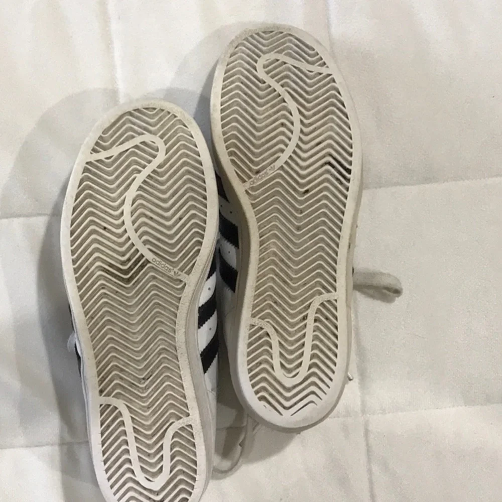 Adidas Superstar Size 6.5 Mens